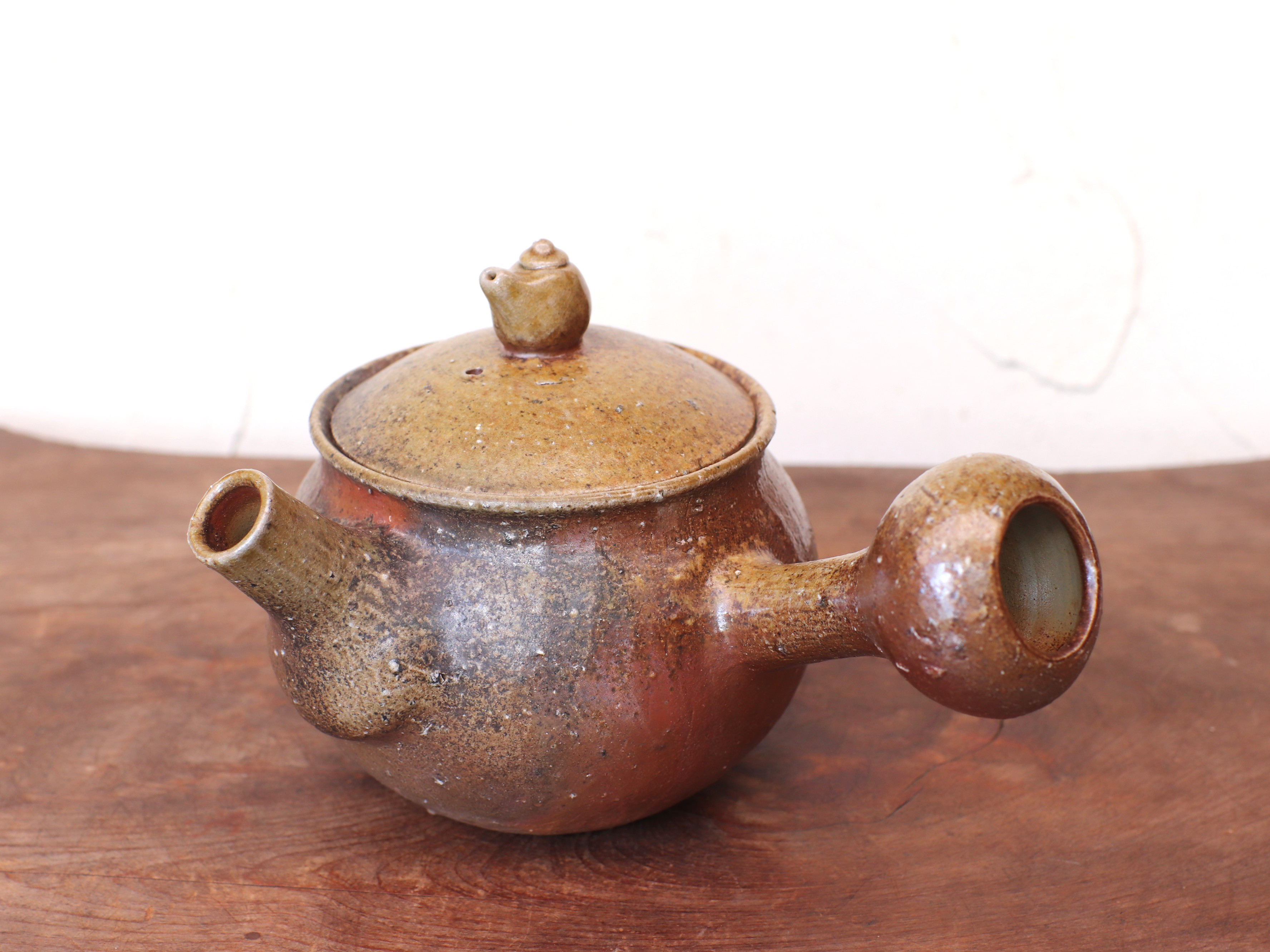 備前焼 急須 (急須on急須)　k1-105