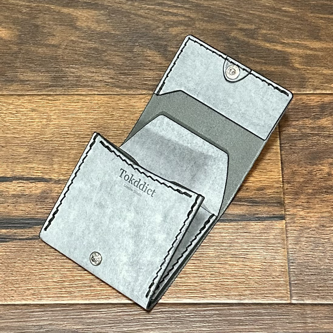 【ブラックです】小銭とお札入れミニウォレット お札を折らずにしまえる 薄め イタリアンレザー【受注製作】