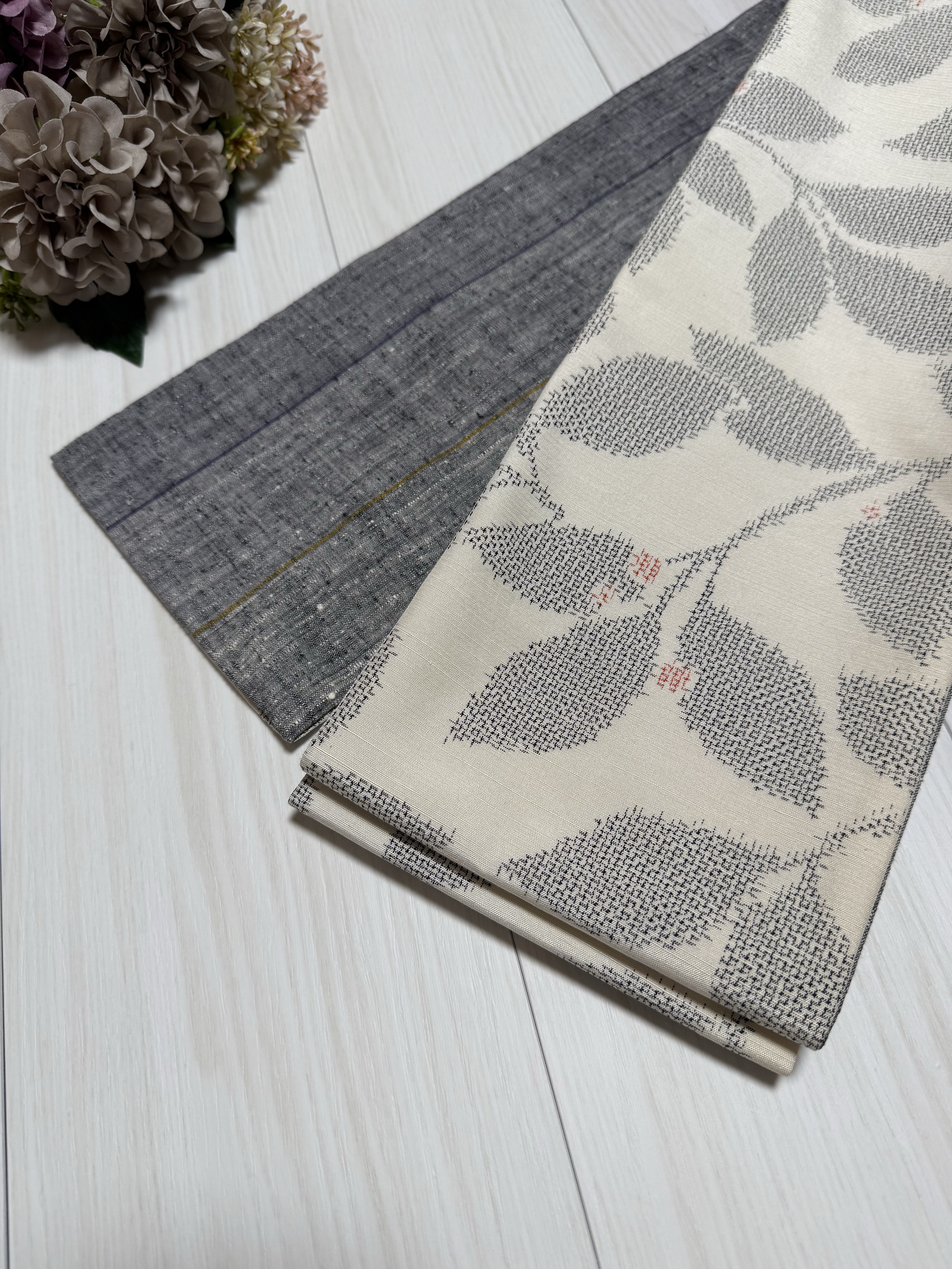 受注制作 272号 半幅帯 葉っぱ絣紬 アイボリー×薄グレーグラデ紬 正絹リバーシブル⭐︎1点〜6点までの限定商品⭐︎