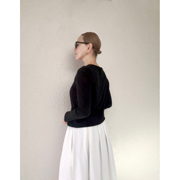 RATA❤️兩種顏色可選❤️選擇您的長度❤️柔軟燈芯絨❤️修身長裙❤️黑白 第15張的照片