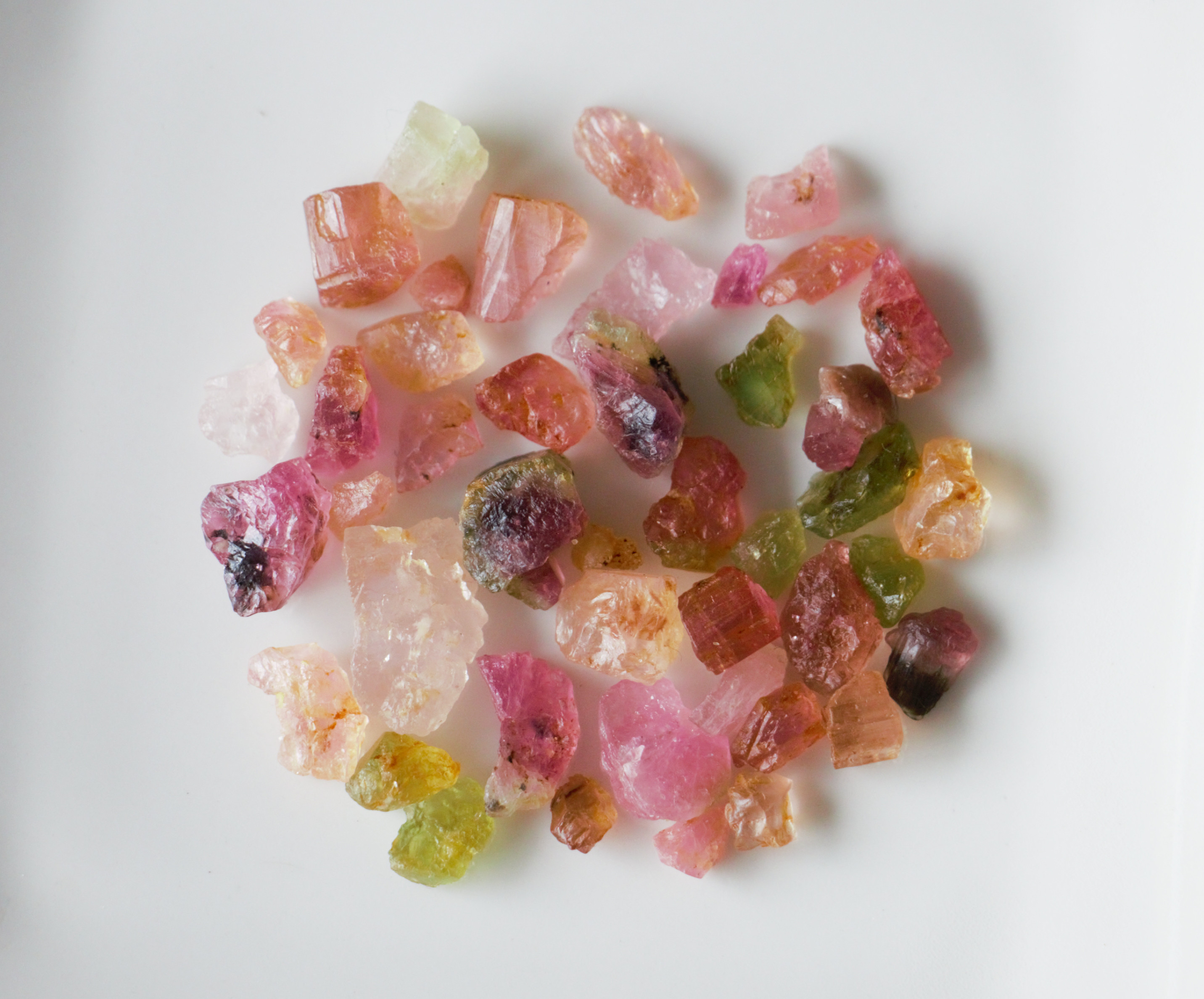 102ｃｔ　天然石　トルマリン　原石　セット売り　アフガニスタン産