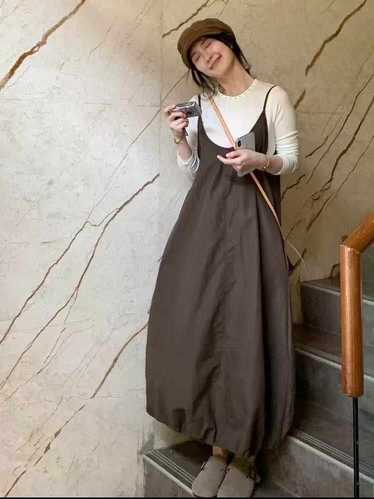 大きいサイズ レイドバックスタイル おしゃれ 年齢を感じさせない ブラウン バルーン型 サスペンダー付き ルーズフィット