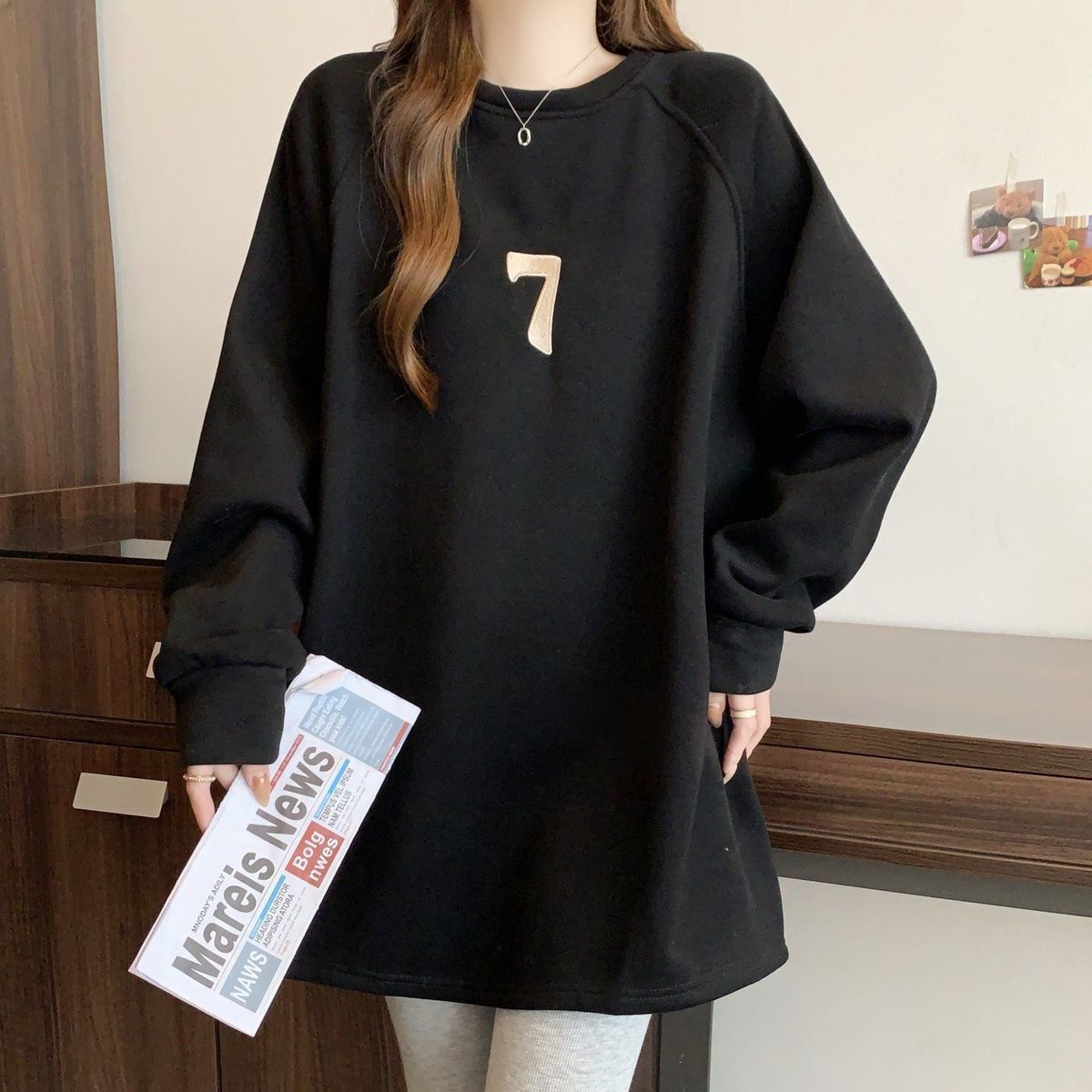 大きいサイズ フリース裏地 増厚デザイン ミッドカラー ヒップカバー 秋冬用 ルーズフィット カジュアル スリム効果 ワ