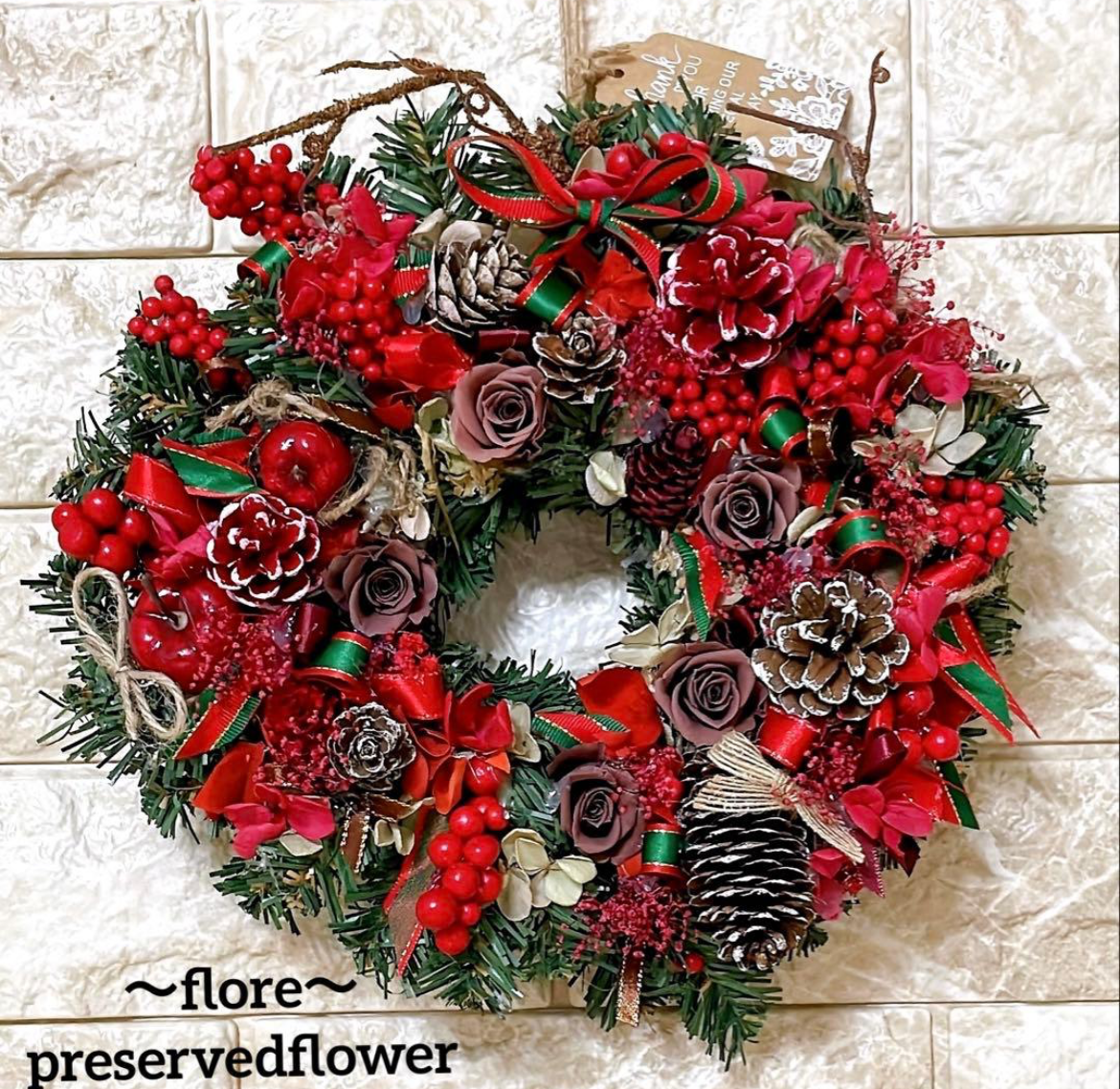【送料無料、ラッピング込み】✨大人気✨クリスマスリース25㎝✨ 茶バラプリザーブドフラワーアレンジ✨