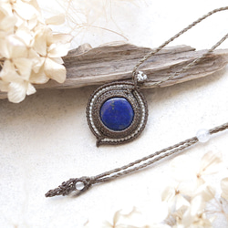 ラピスラズリ天然石マクラメネックレス mac440エスニックアジアンエキゾチックな金属アレルギーフリーアクセサリー 1枚目の画像