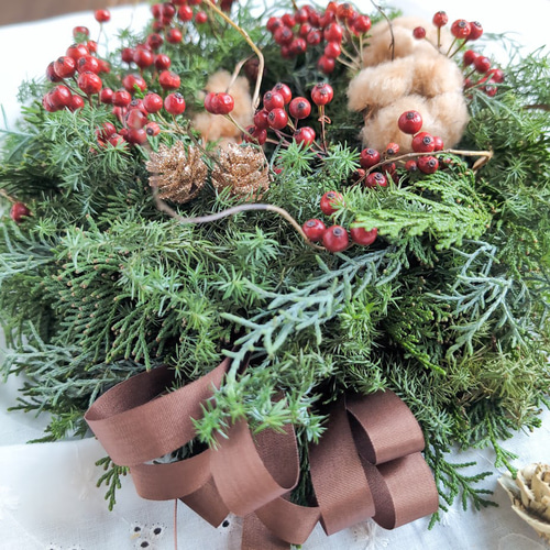 期間限定SALE・クリスマスリース 玄関ドア ドライフラワーリース