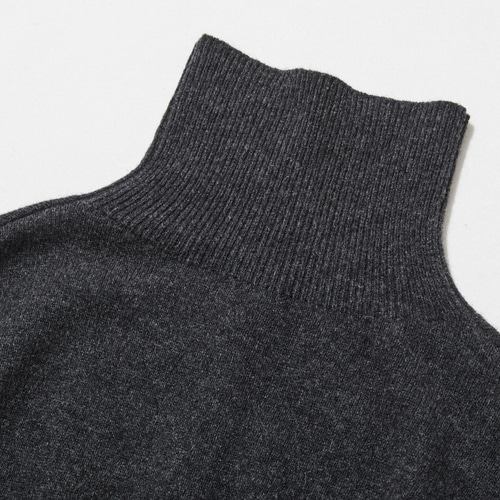 ボタンで変わる2つの顔。着こなし自由なウールカーディガン ウール100