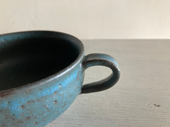 スープカップ（青マット・陶器） 4枚目の画像