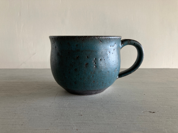 マグ（青マット・陶器） 1枚目の画像