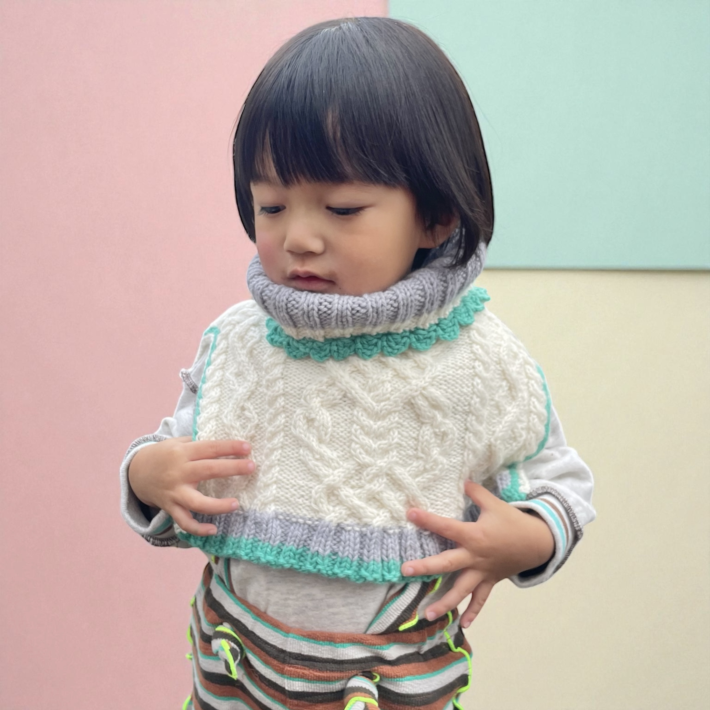 冬のまにまに❄️アラン模様のタートルニット