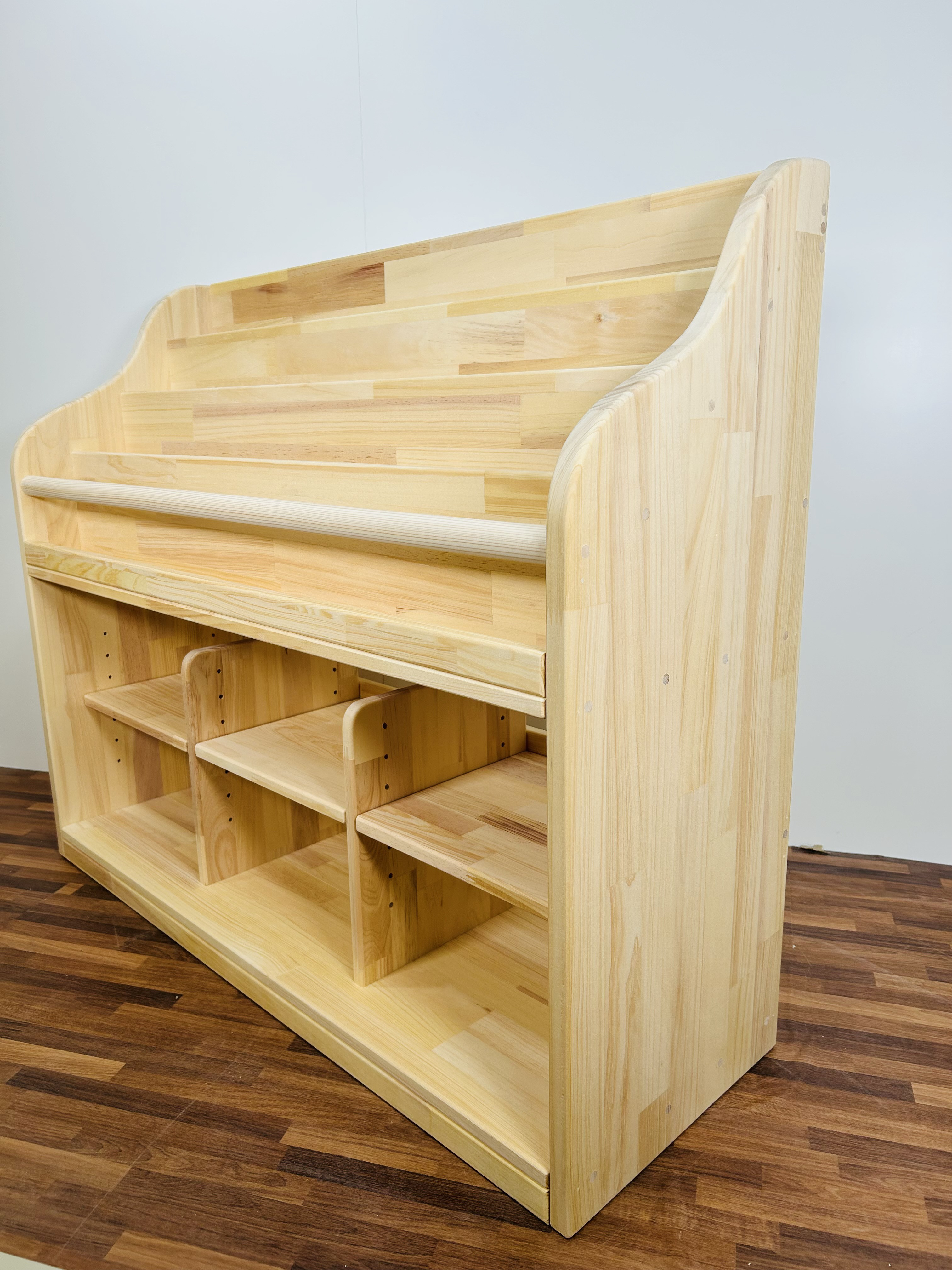 絵本棚　サイドウェーブ　可動棚3枚タイプ