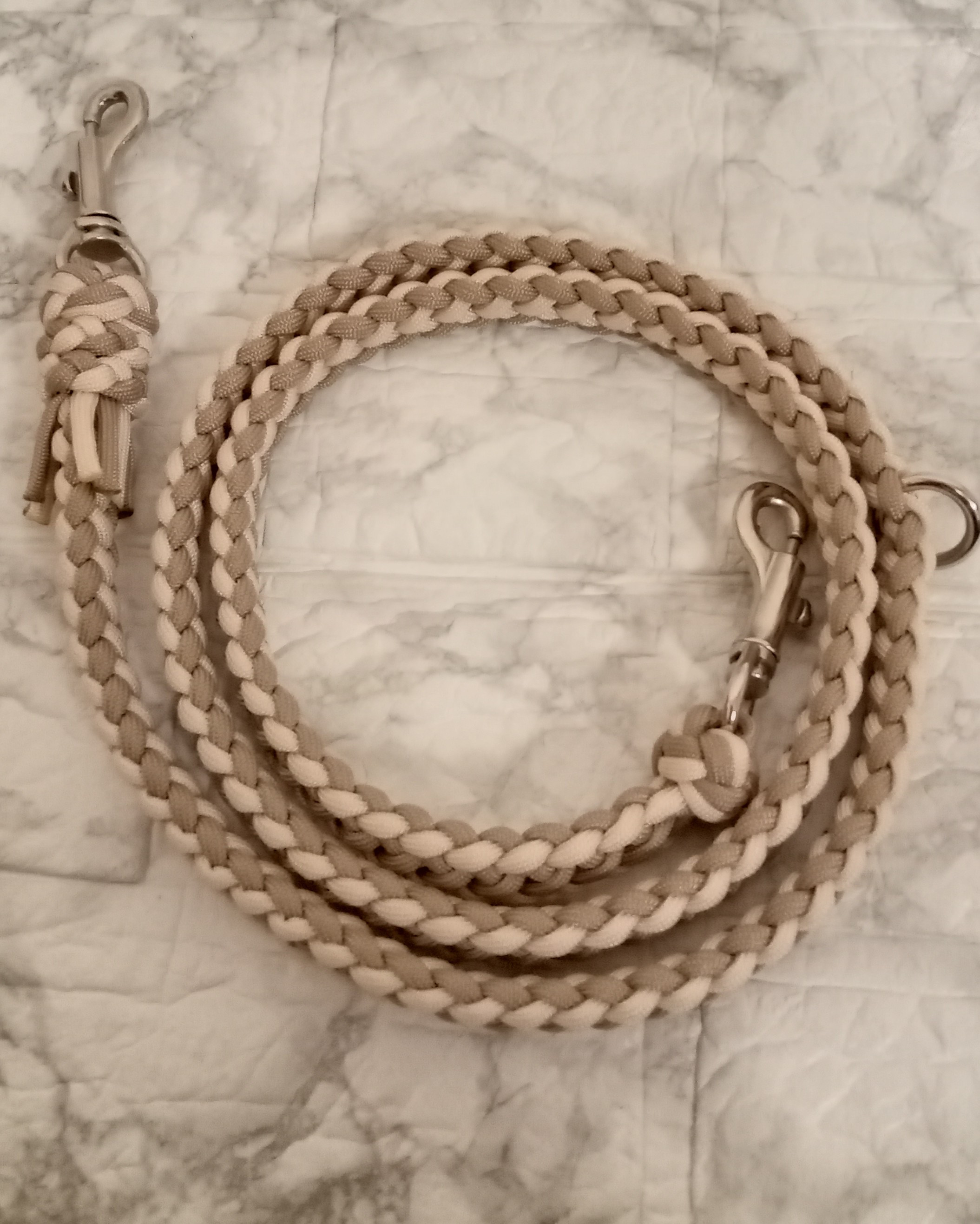 〜20kg対応】作家こだわり★パラコード　リバーシブルカフェリード／中型犬に