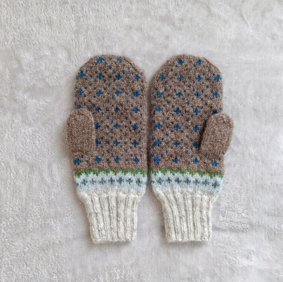 ＜2025’noël*＞森の夜空ミトン ＊Buon Natale＊ natural brown 4枚目の画像