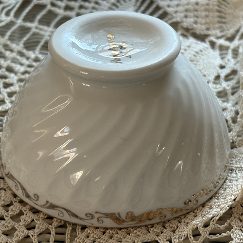 フランスアンティーク カフェオレボウル フラワー柄 金彩 花柄