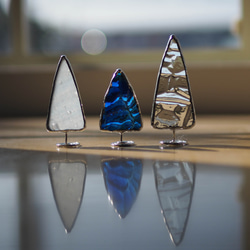 ホワイトクリスマス　クリスマスツリー　ステンドグラス 2枚目の画像