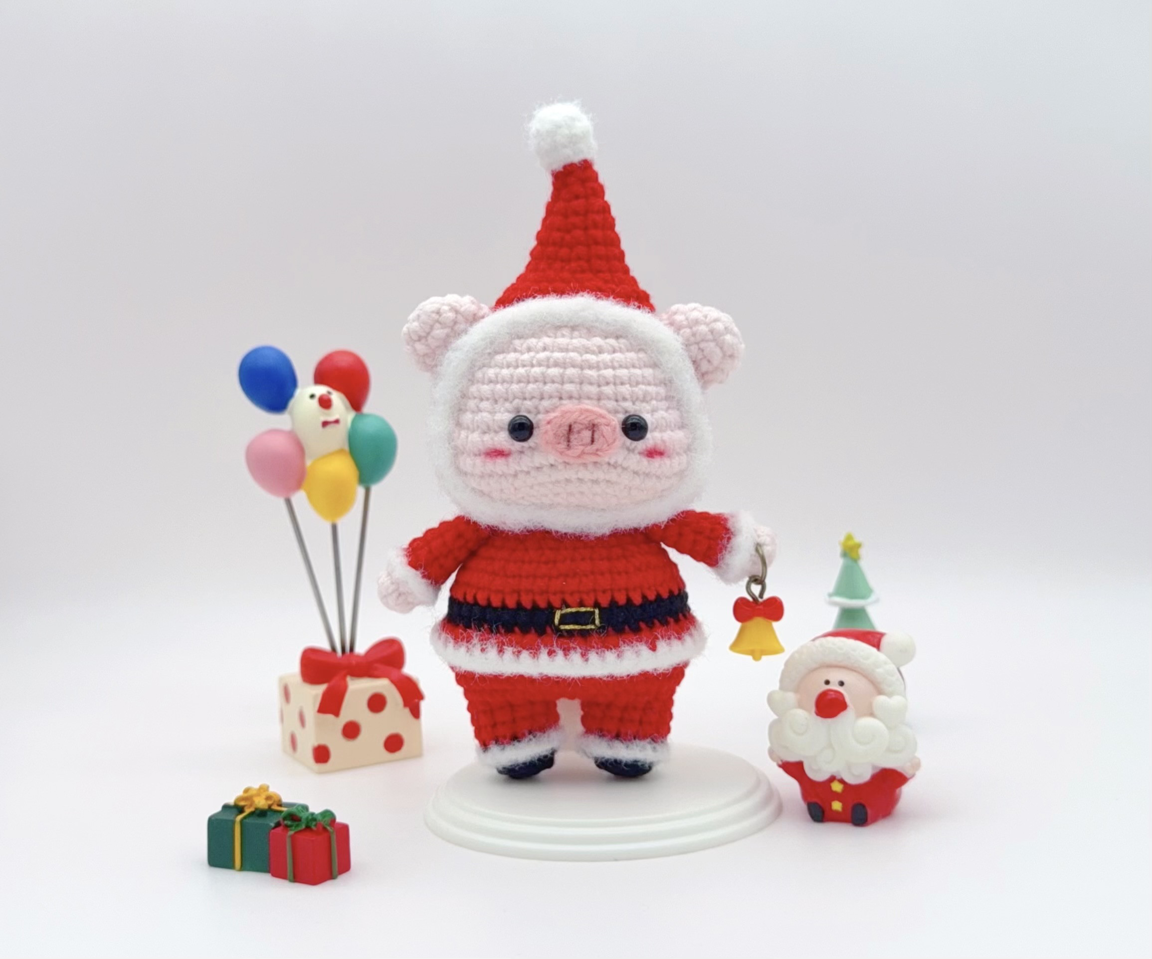 あみぐるみ ぶたさん ① クリスマス 【ゆっこ】 ハンドメイド