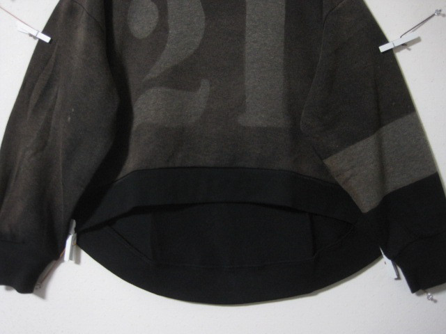 1点　2段丈トレーナー　ラージナンバー【21】 ブラック　　トレーナー／ジャージ／ロンT／スウェット