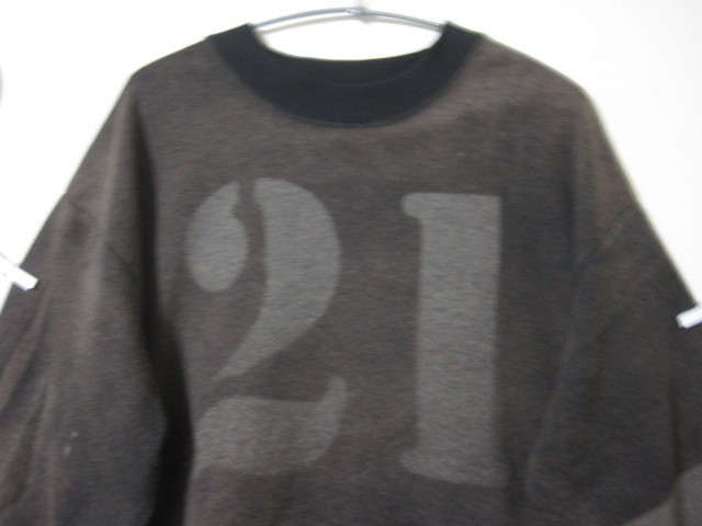 1点　2段丈トレーナー　ラージナンバー【21】 ブラック　　トレーナー／ジャージ／ロンT／スウェット