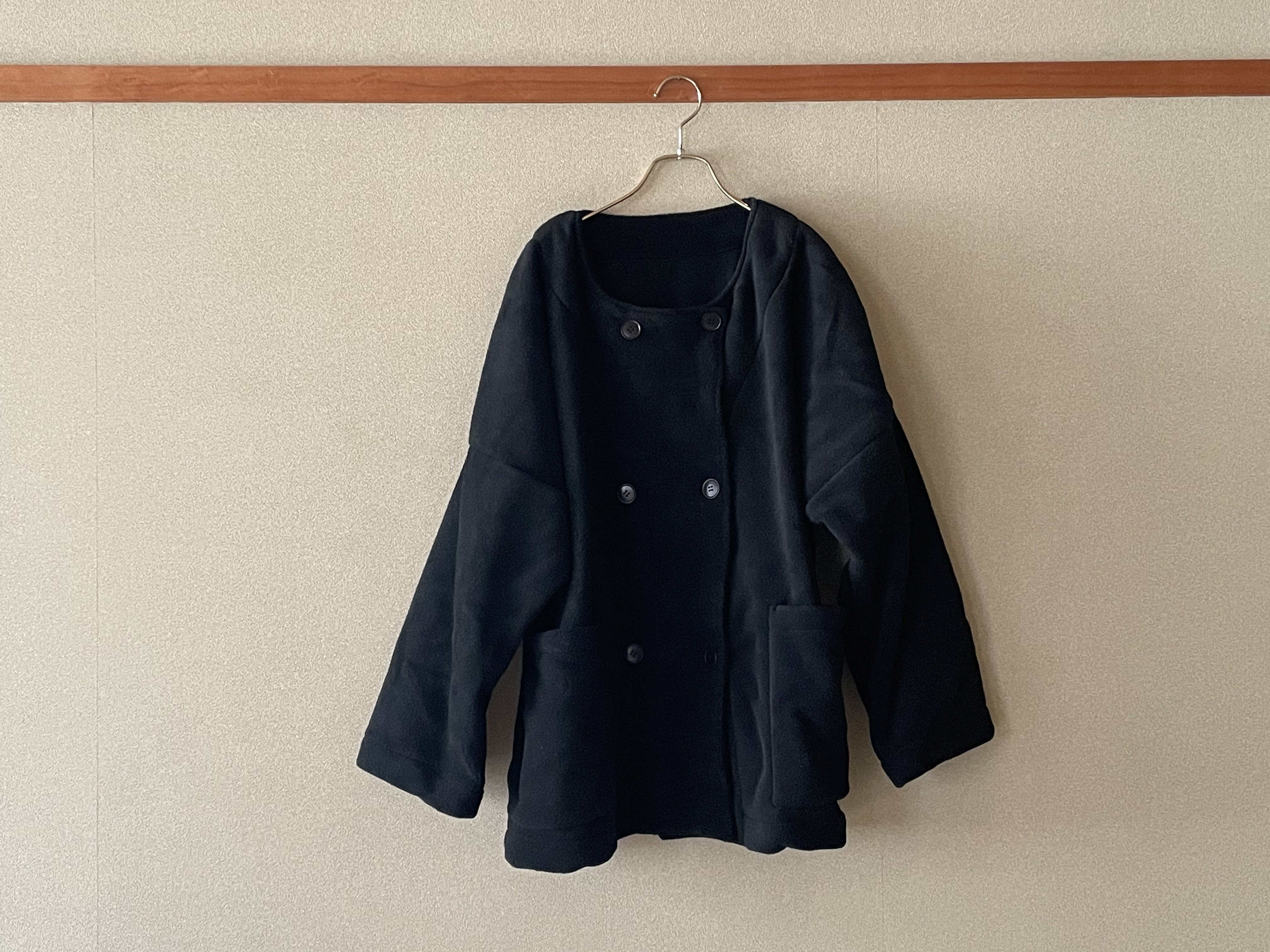 【年末SALE】ダブルボタンノーカラーコート　ブラック　メルトンフリース