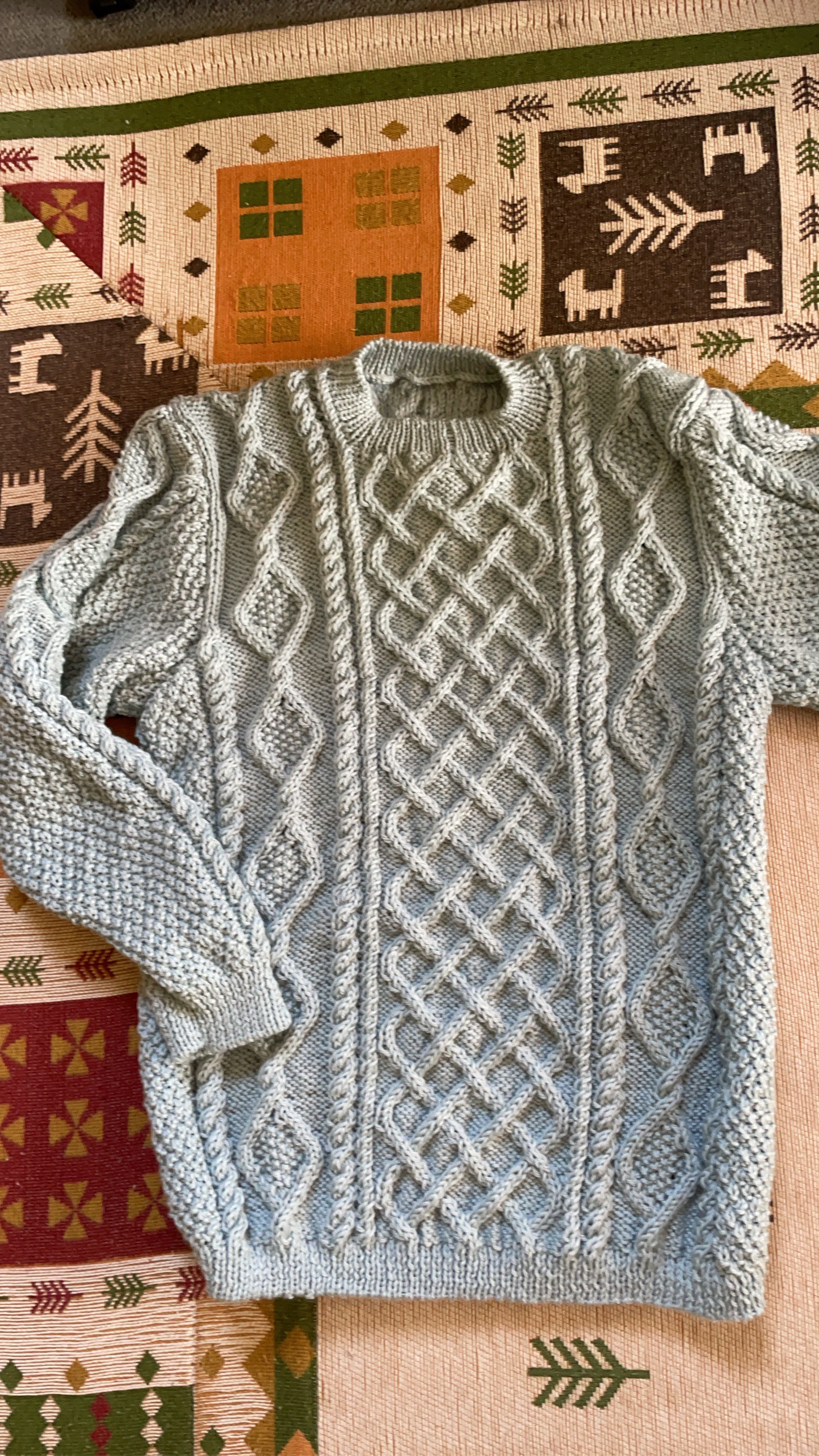 ブルーセーター