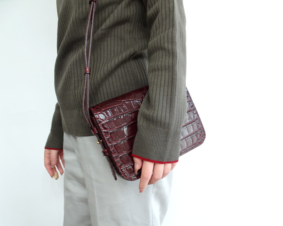 「日本製造」翻領袖撞色寬羅紋針織套頭衫（Doutor x 紅色） 第4張的照片