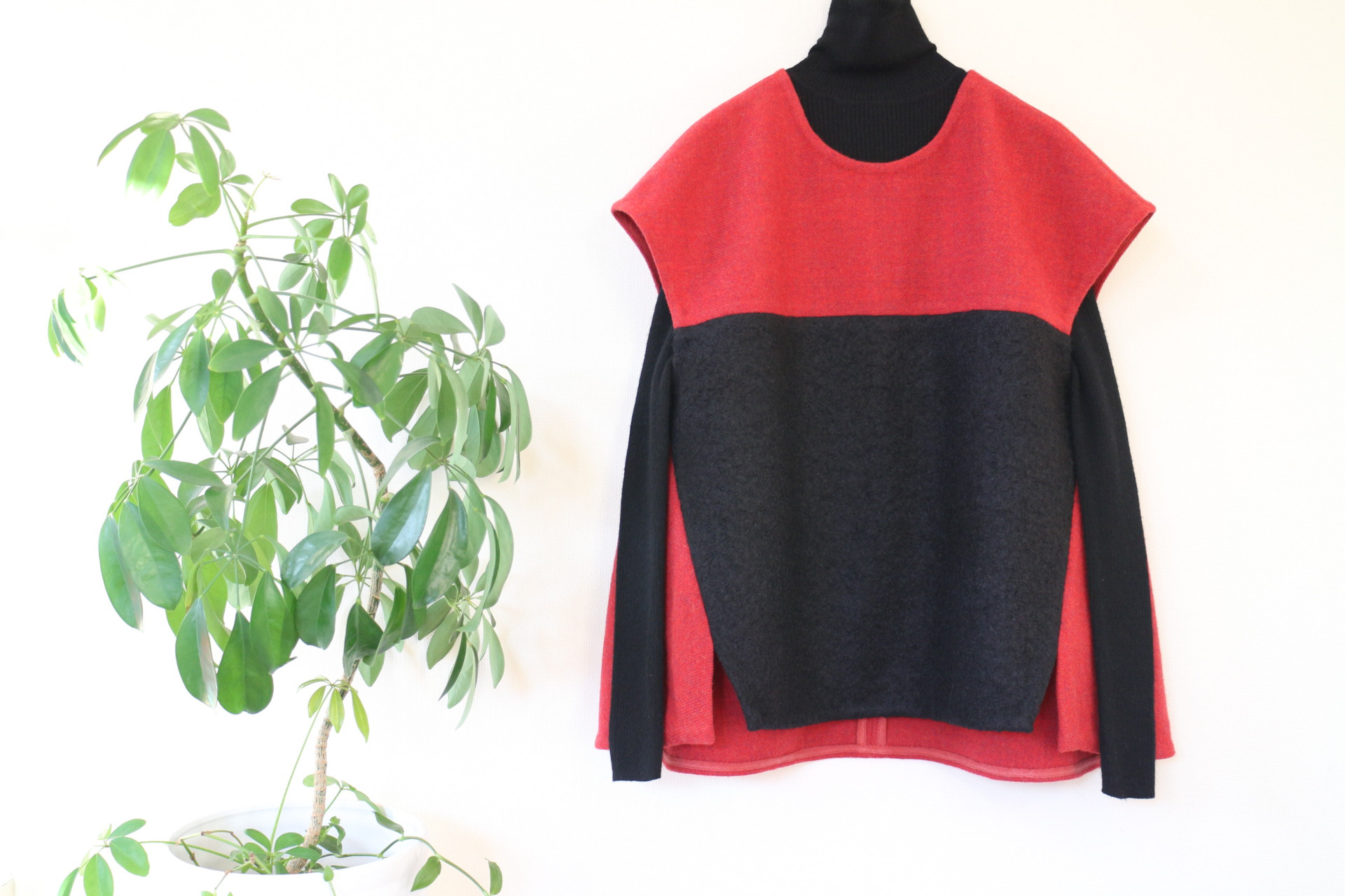 一枚限定★ ウール100%  配色ベスト★春