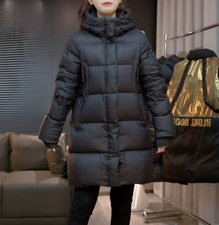 2025年ストレートホワイトカモフラ牛角ボタン ダウンジャケット女性中長期大毛襟厚手冬ファッションコート 高級感 旅行