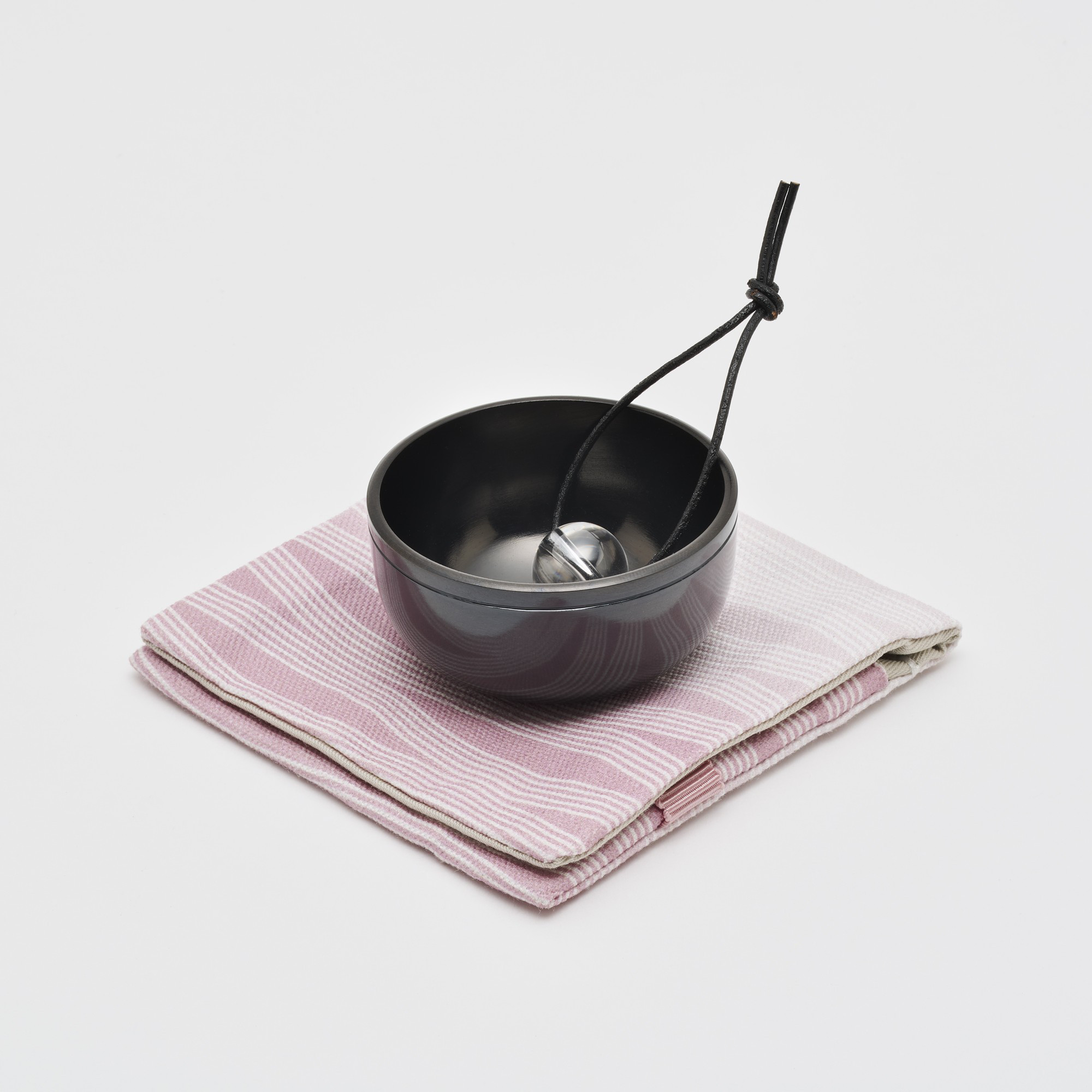 おともりん優　漆黒　ピンク