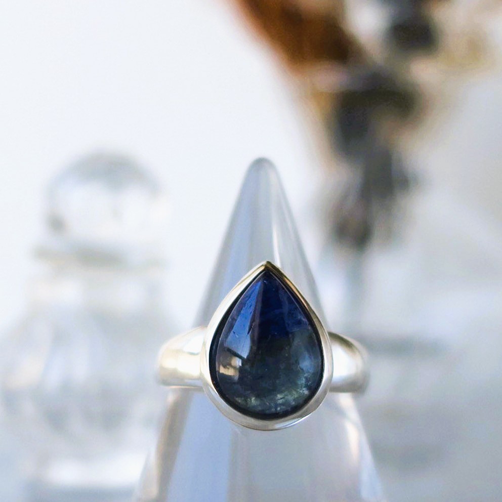 タンザナイト リング バイカラー フリーサイズ しずく型 sv925 3.95ct 12月誕生石 冬の誕生石2025
