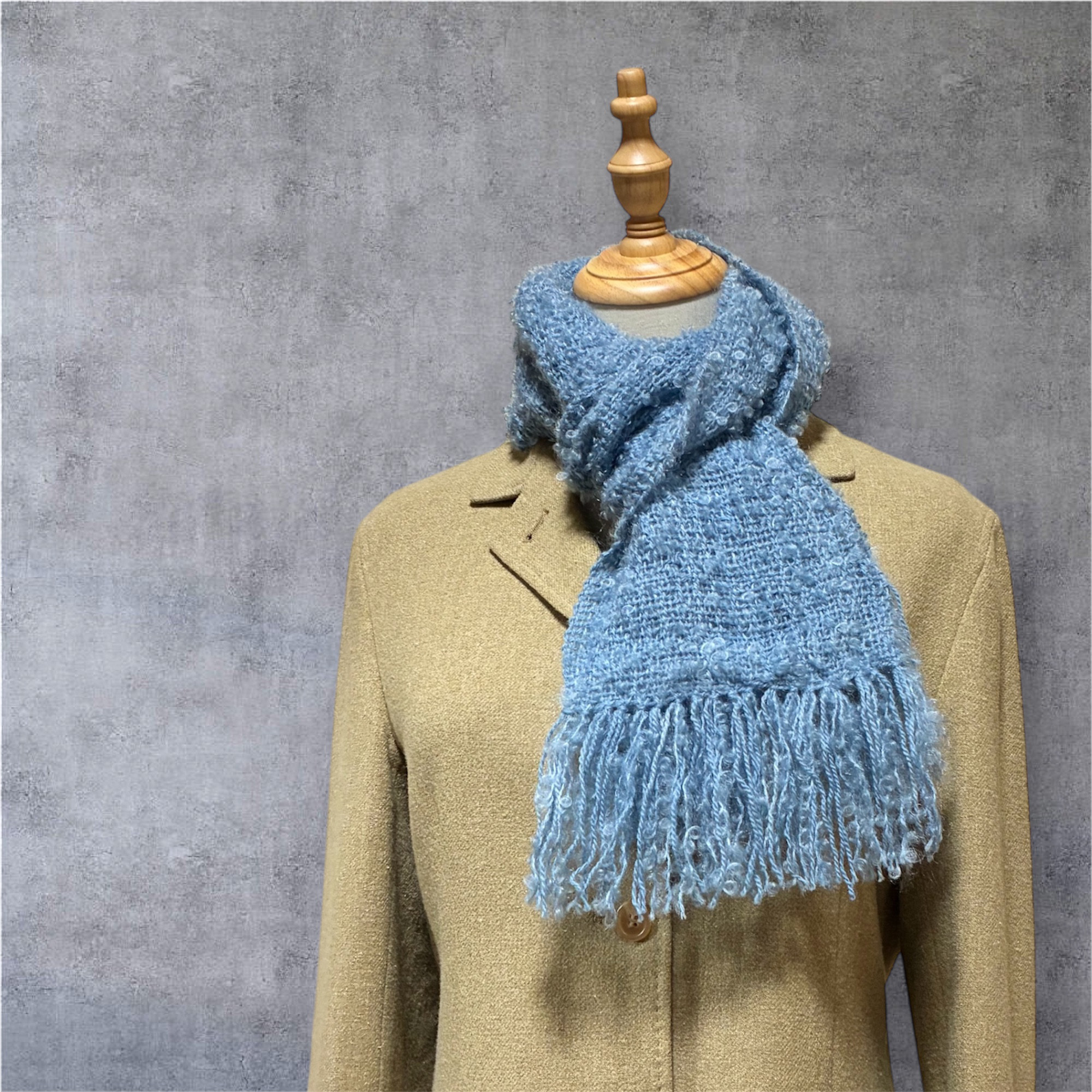 草木染め・ふわふわな、そらいろマフラー