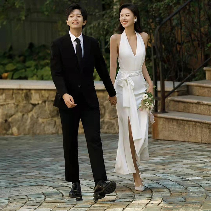 高級感 白 サテン Vネック ウェディングドレス シンプル 花嫁 韓国風 演奏会 誕生日 前撮り HL825