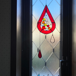 雫(ティアドロップ)のサンキャッチャー♢ステンドグラス♢クリアー