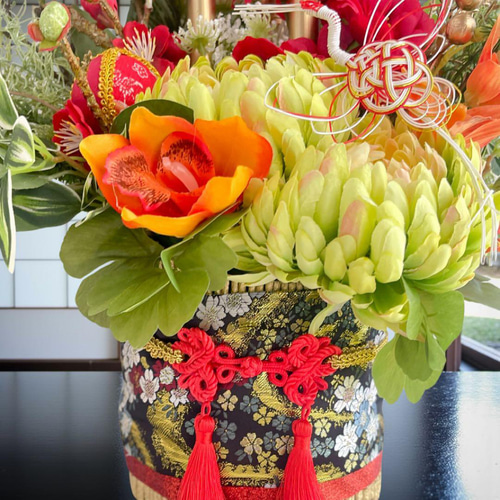 ⑮ 和モダン門松 M｜可憐な花々と竹が奏でる、モカアンドマルシェの