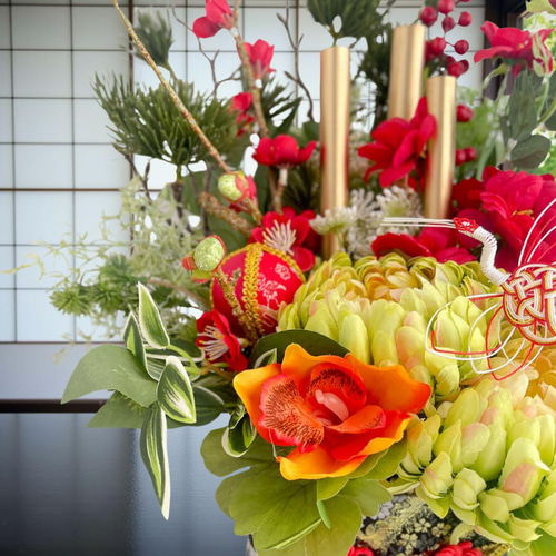 ⑮ 和モダン門松 M｜可憐な花々と竹が奏でる、モカアンドマルシェの