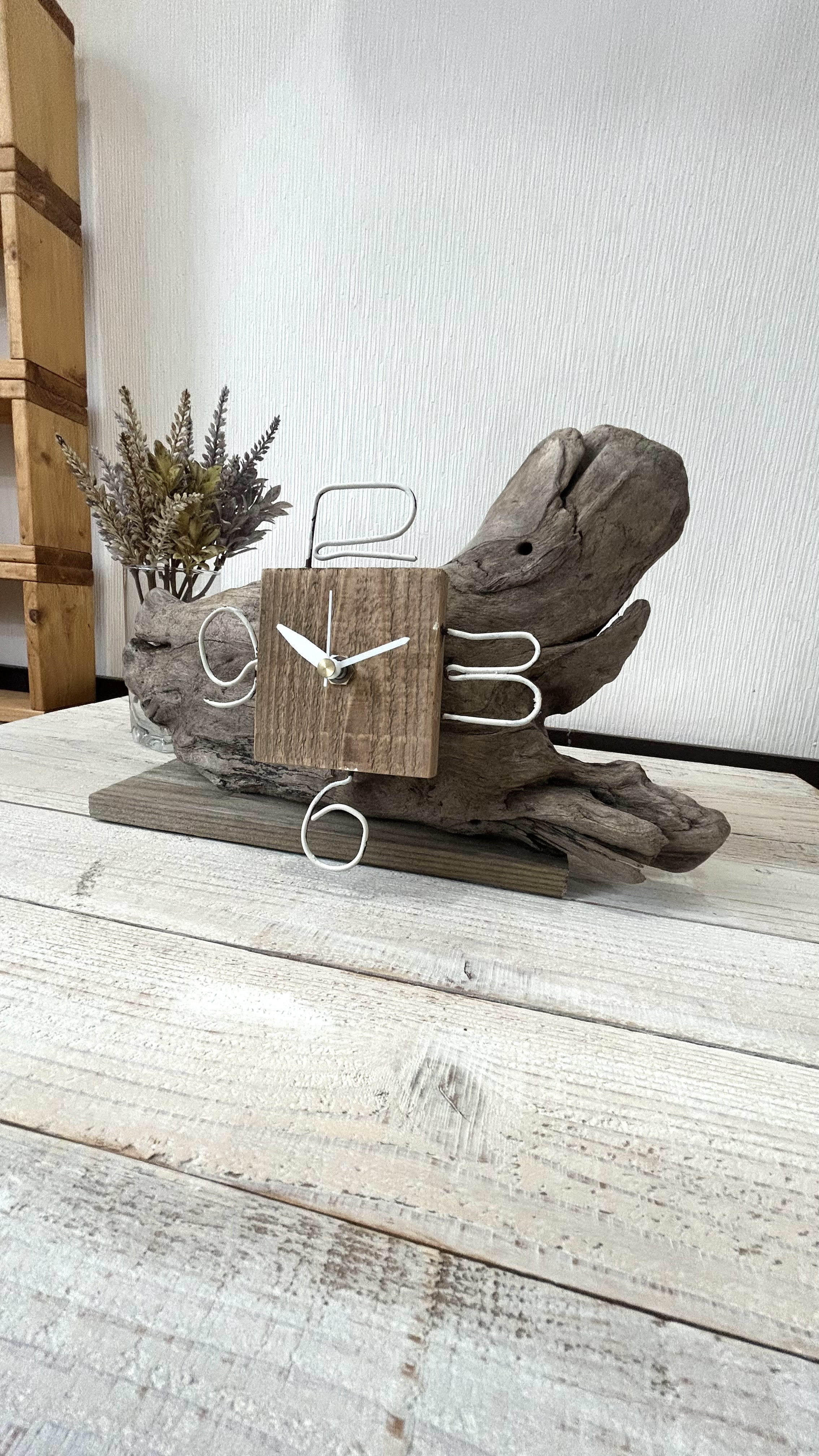 流木の置き時計292  海が好きな方にオススメ！