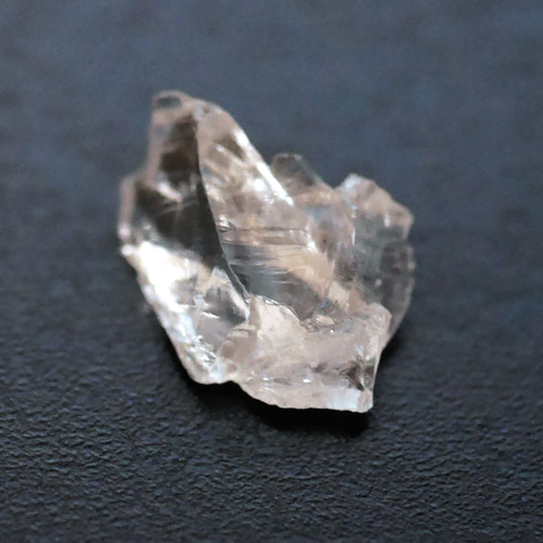 宝石質 フェナカイト（ロシア・マリシェボ産）2352 その他インテリア