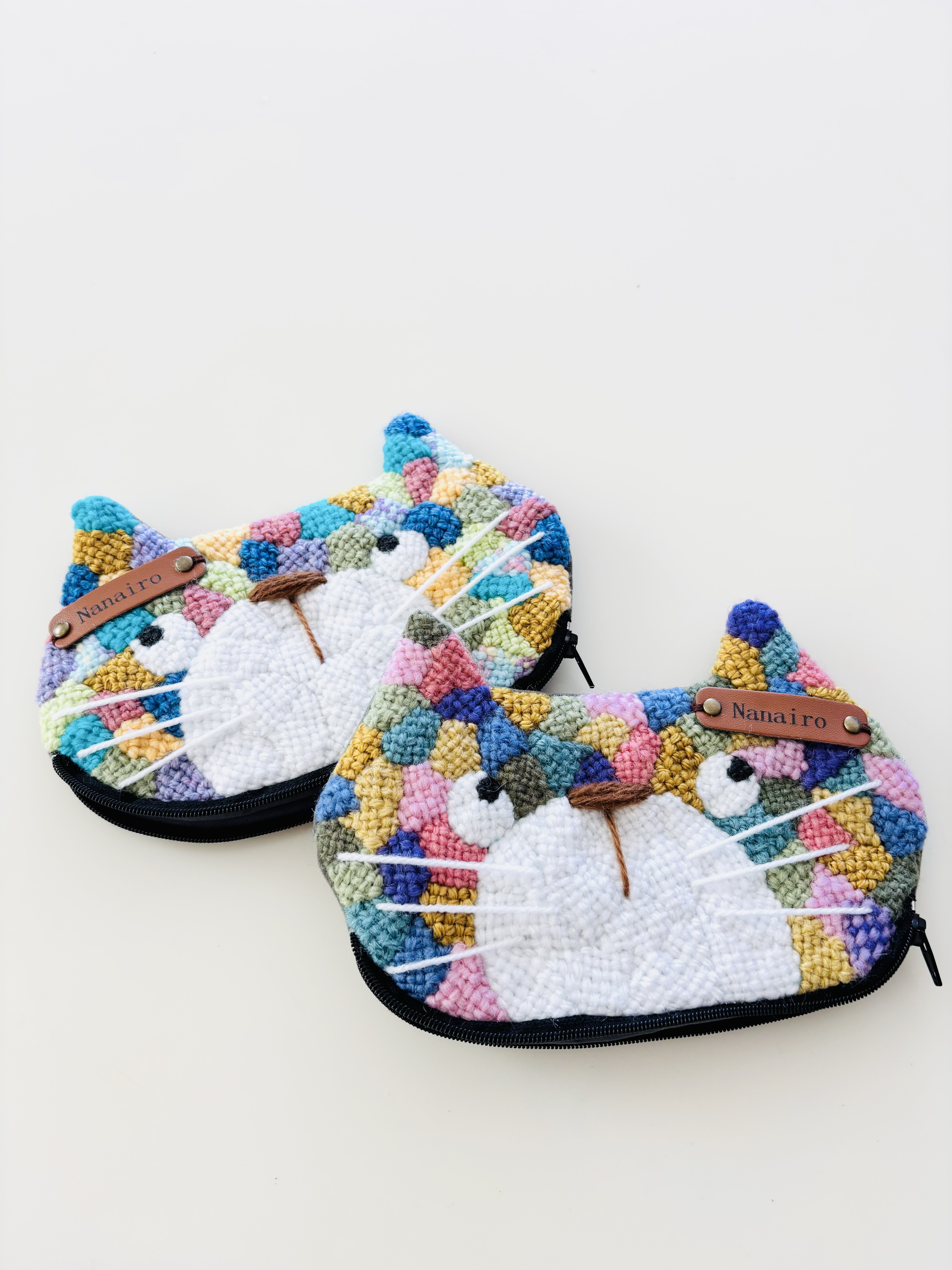 モザイクダーニングのネコポーチ