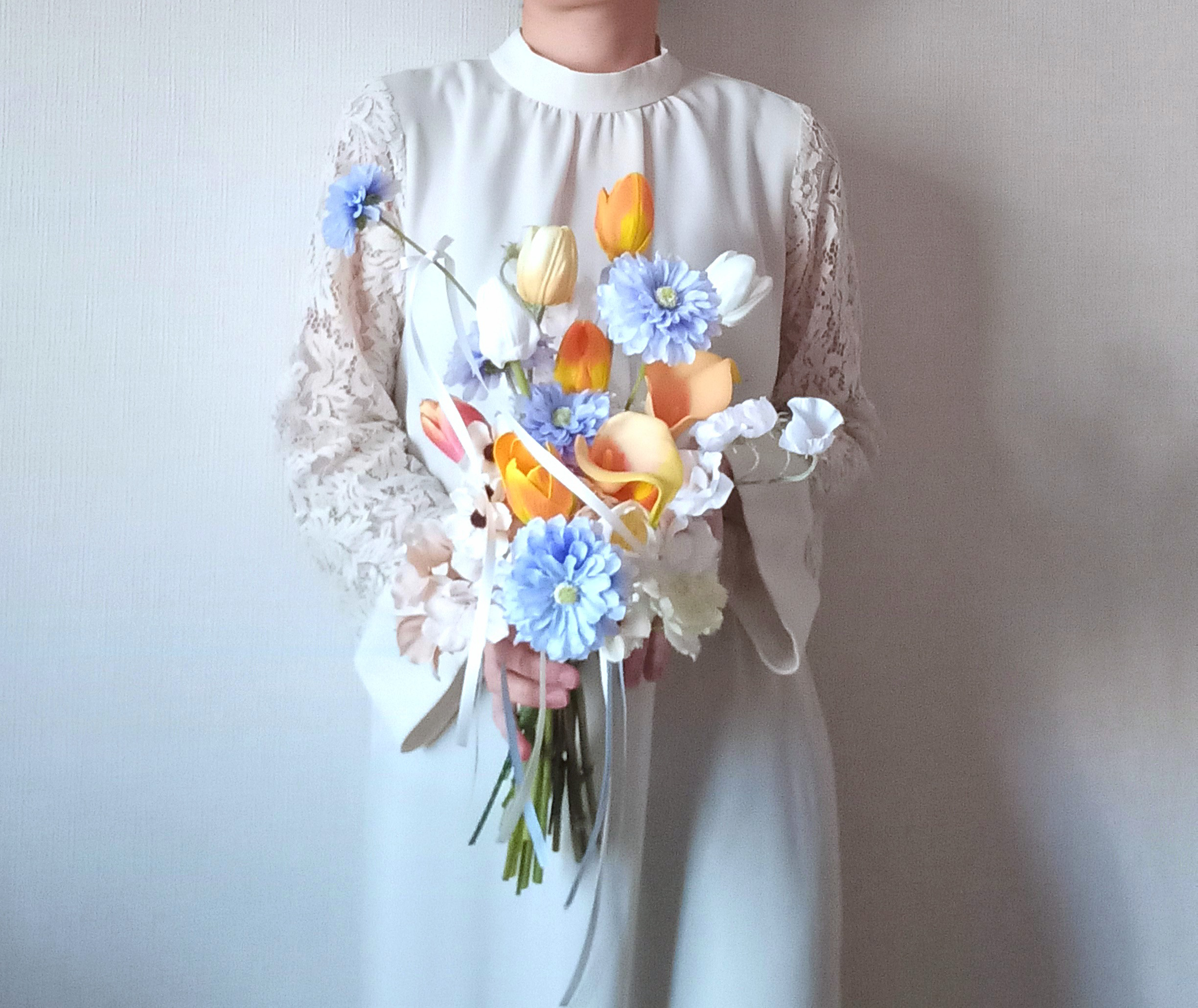 【さらりと持てる♡】ペールブルー　イエローチューリップ　シンプル　ウェディングブーケ　バレエコア　リボン　造花ブーケ