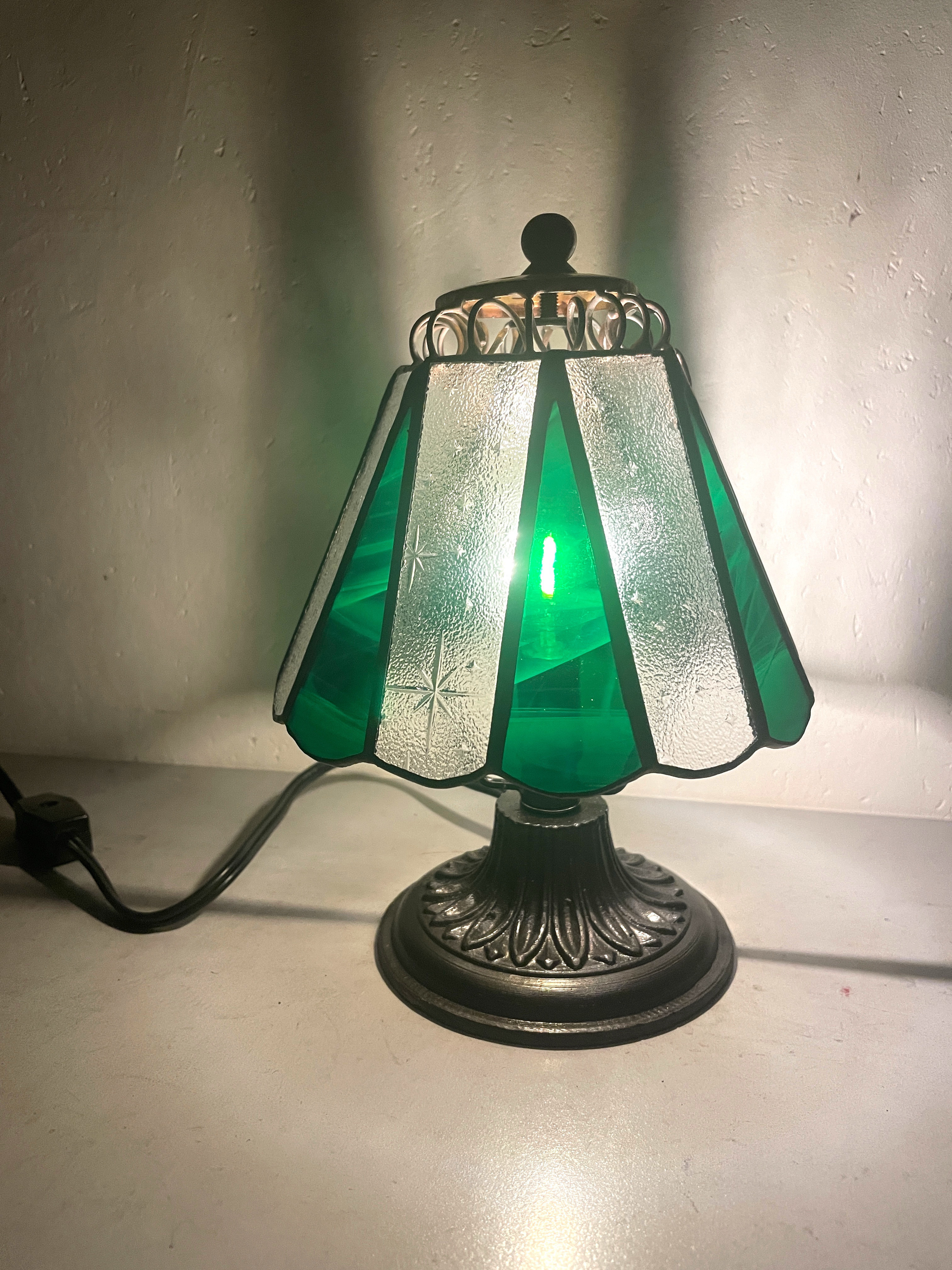 昭和型板ガラス ꒰ 銀河 ꒱  ✖︎グリーンイリデッセント　ランプ