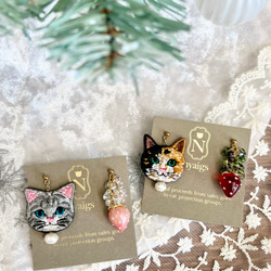Ｘ'masのビジューといちごの猫さん刺繍のピアスandイヤリング ♡ 12枚目の画像