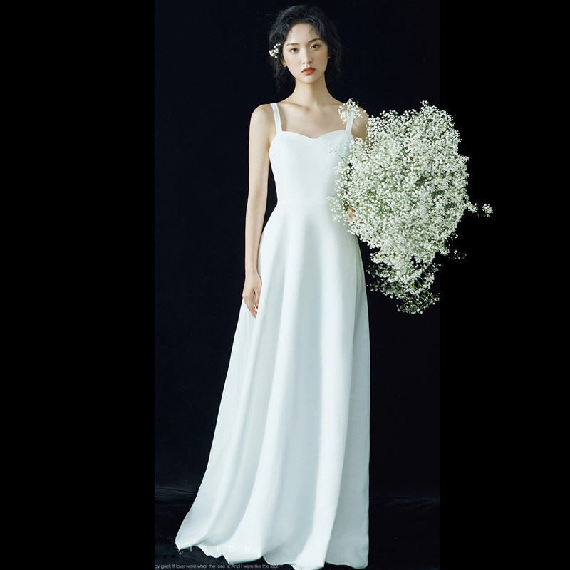 高級感 白黒 ノースリーブ ウェディングドレス バックリボン シンプル 花嫁 韓国風 演奏会 誕生日 前撮り HL837