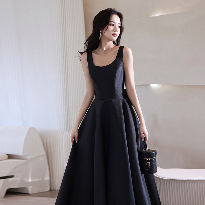 高級感 黒 ノースリーブ パーティードレス シンプル プリンセス 韓国風 花嫁 演奏会 誕生日 前撮り HL845