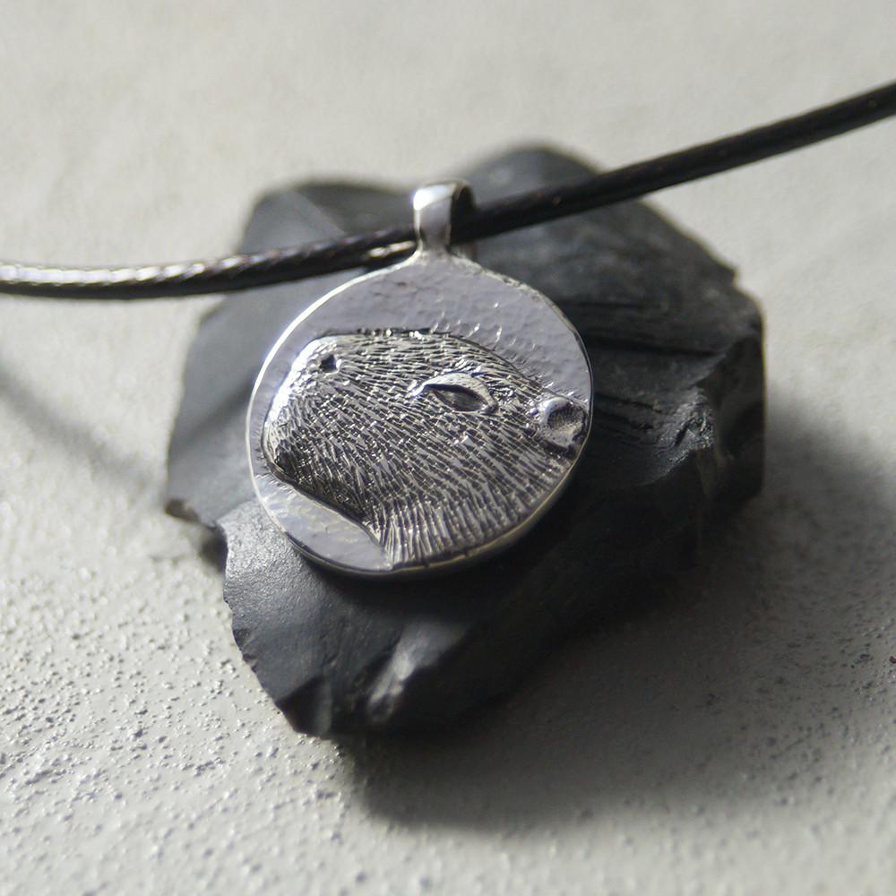 カピバラ シルバー一粒ペンダント