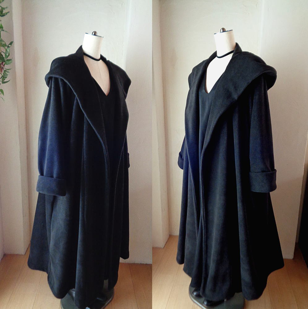 ラス１ 魔法使い♥超軽量 ビッグフード ローブコート♥漆黒♥アンチピリング加工 ふんわり上質フリース
