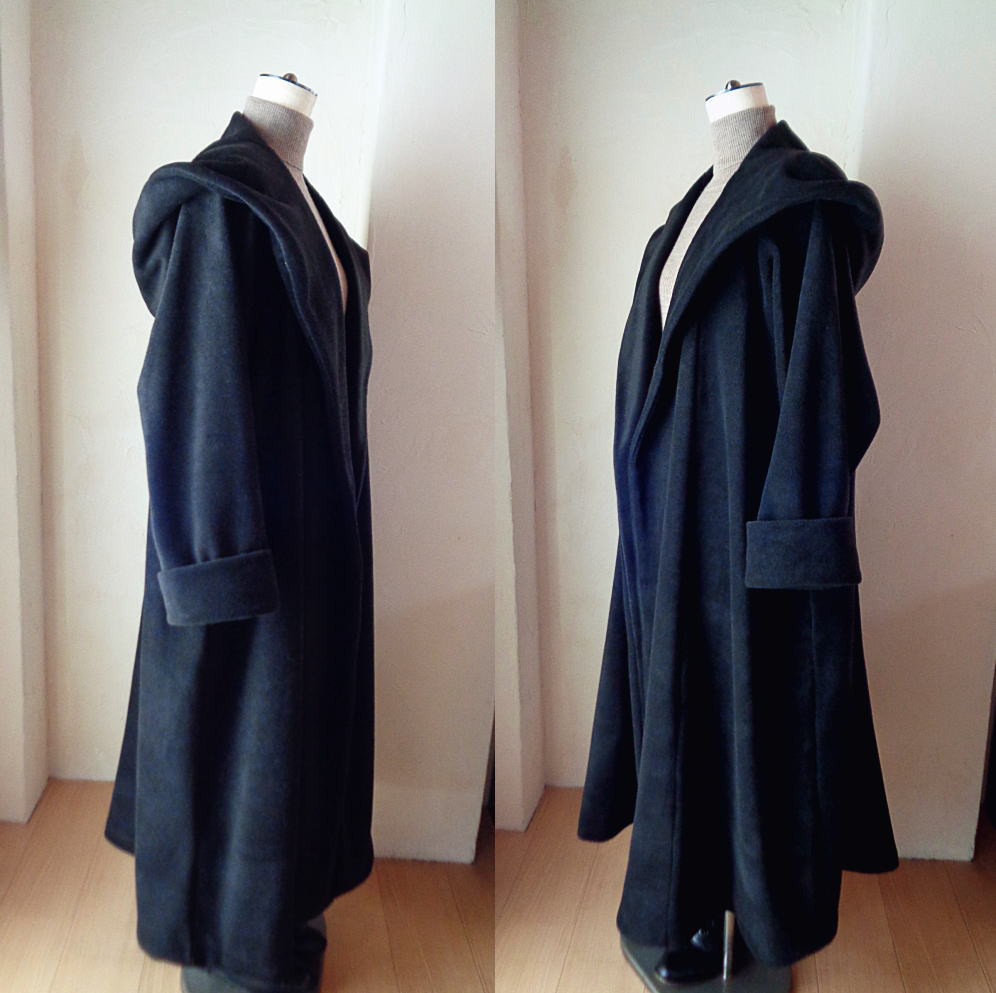 ラス１ 魔法使い♥超軽量 ビッグフード ローブコート♥漆黒♥アンチピリング加工 ふんわり上質フリース