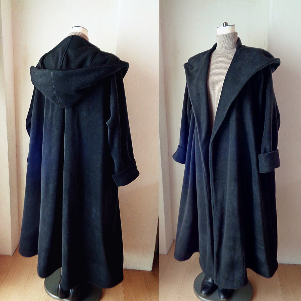 ラス１ 魔法使い♥超軽量 ビッグフード ローブコート♥漆黒♥アンチピリング加工 ふんわり上質フリース