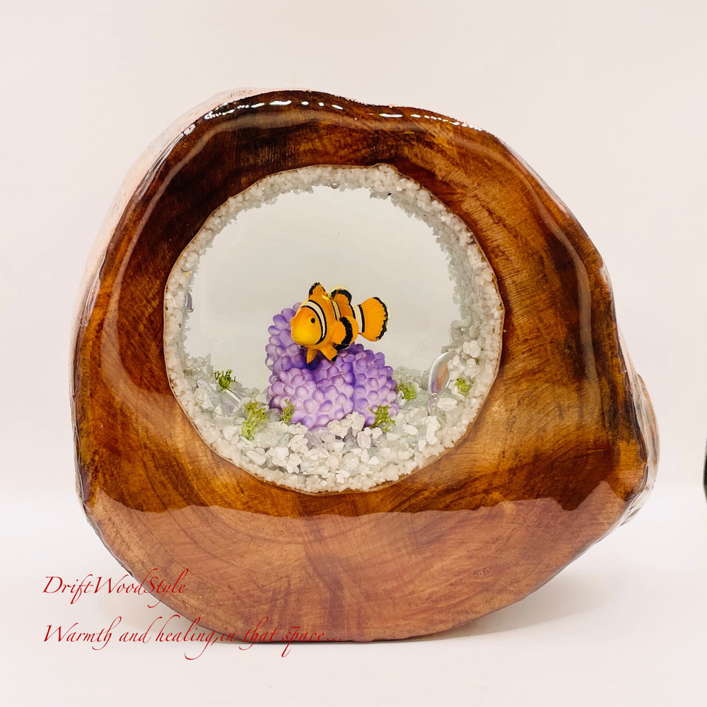 海の世界を閉じ込めた流木アート カクレクマノミ 水中ジオラマ 流木 レジン テラリウム アクアリウム インテリア N13