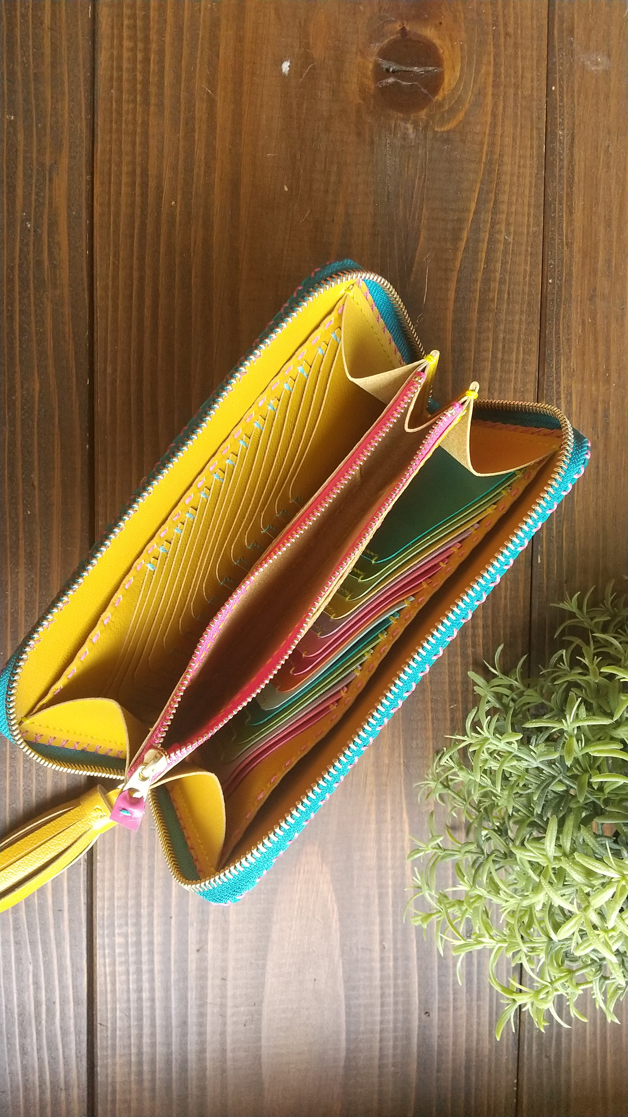 34枚カードが入る長財布