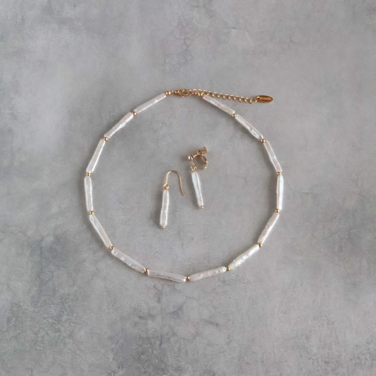 銀竹－スティック淡水パール ネックレス＆ピアス（イヤリング）セット（ゴールド・シルバー） 8,954円