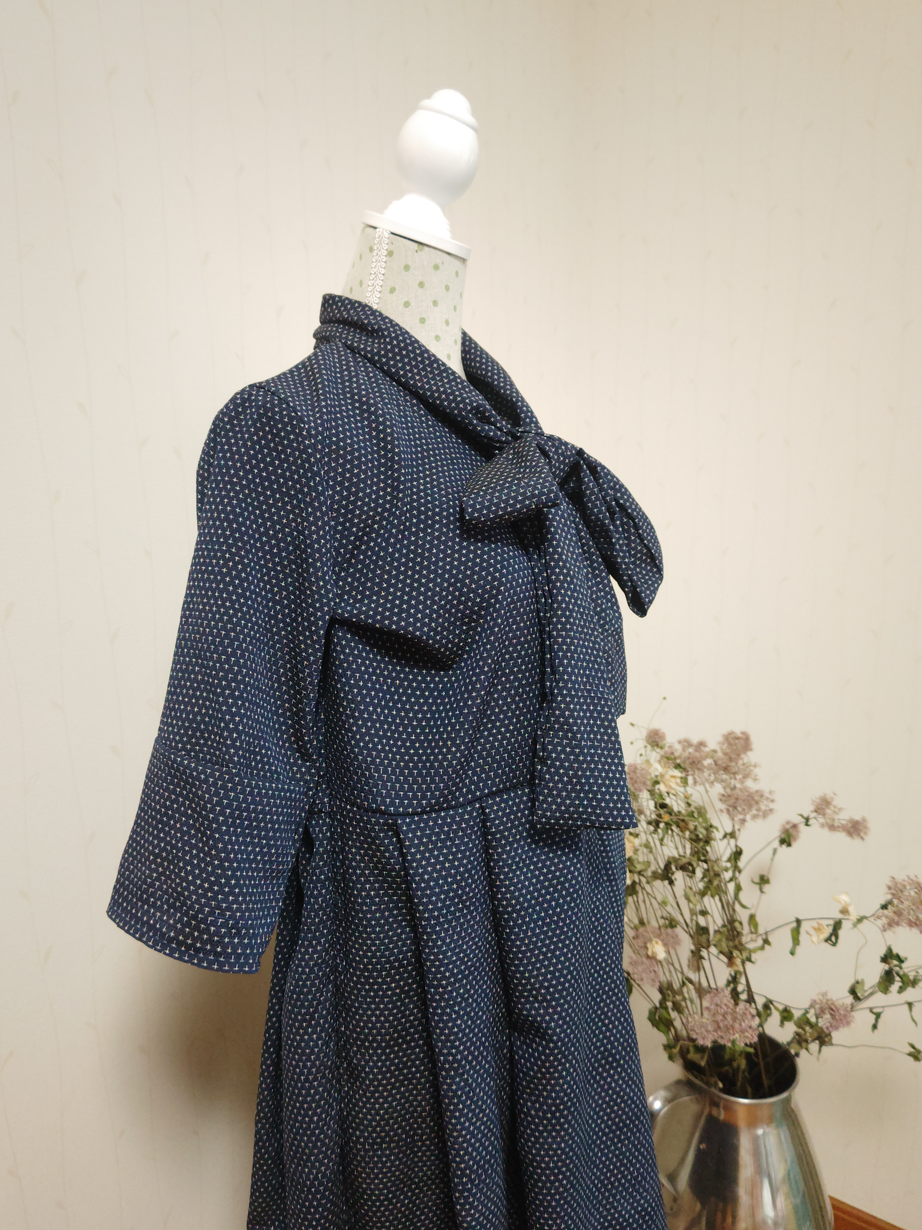 サマーワンピース　着物リメイク　半袖ネイビー　ボウタイ